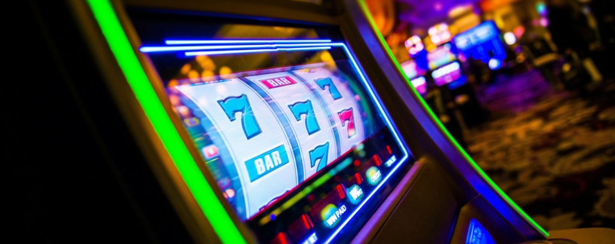Discussion on the variants of the poker game